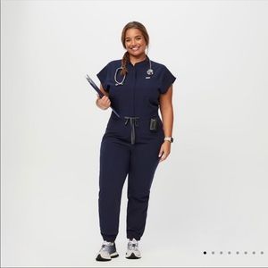 NWT FIGS Rafaela Cargo ScrubJumpsuit in Navy